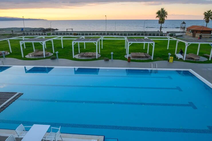 Swimming Pool Services Dubai
